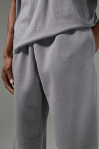 Pantalons pour hommes surdimensionnés et lourds de 400 g/m² avec logo personnalisé en gros, pantalons de survêtement streetwear personnalisés lavés, hip-hop pour hommes - Product Image 2