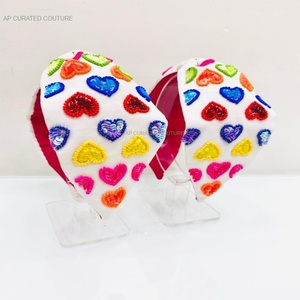 แถบคาดศีรษะสไตล์ผ้าโพกหัวปรับแต่งได้สำหรับเด็กผู้หญิงและผู้หญิงที่มีความรักสีสันสดใสประดับด้วยลูกปัดเครื่องประดับทำงานด้วยมือ - Product Image 4