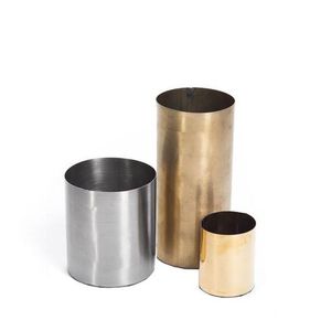 Vases à fleurs en métal à la mode avec finition en or antique, idéaux pour créer des centres de table élégants - Product Image 4