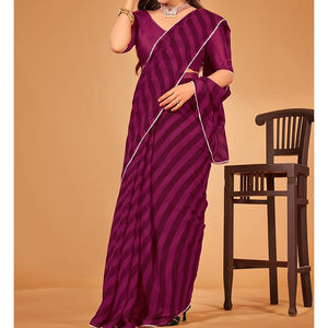 Saree en satin pour femmes avec chemisier brillant Style traditionnel Idéal pour les programmes culturels et les fêtes en vente - Product Image 5