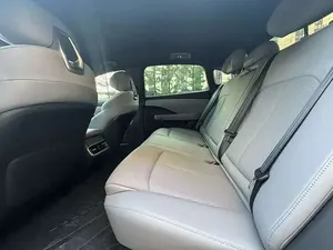 2025 N 7 Porte-bagages de toit automatique en métal Sièges en cuir Batterie au lithium Caractéristiques premium - Product Image 6