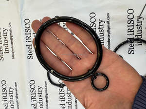 ปลอกคอไทเทเนียมสแตนเลสสตีลพร้อมโอริงแบบ Eternity Bondage สีดำสำหรับผู้ใหญ่ แฟชั่น BDSM สีตามสั่ง ขนาด 8 มม. พร้อมปลอกแขน - Product Image 4