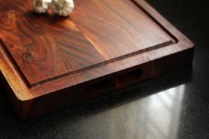 Utensilios de Cocina Multiusos en Varias Formas y Colores para Servir y Charcutería, Tabla de Cortar de Madera con Incrustaciones de Resina Personalizada de Primera Calidad - Product Image 2