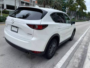 Mazda CX-5 Touring 2021 en perfecto estado - Product Image 4