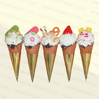 Lebensechte PVC-Kunst-Eiscreme-Waffeln, wasserdichte Dessertmodelle für Party-Tischdekoration, Event-Dekor, Sommer-Strand-Themen-Styling