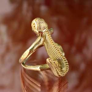 Anillo de Lagarto con Diseño Moderno, Anillos Boho de Latón para Mujer, Chapado en Oro de 18k, Anillo Abierto con Textura de Animal Gótico para Venta al por Mayor/OEM/ODM - Product Image 2