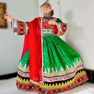Robes traditionnelles afghanes de qualité supérieure brodées à la main en bas quantité minimale de commande robes de mariée sur mesure 2025 - Product Image 1