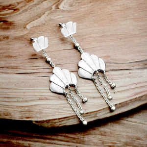 มาใหม่ล่าสุดการออกแบบที่หรูหรา 925 เงินสเตอร์ลิงการออกแบบที่ไม่ซ้ํากันคลาสสิกดูห้อยต่างหูเครื่องประดับแฮนด์เมดผู้ผลิตขายส่ง - Product Image 2