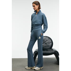 GRIMELANGE DAVIRA Pantalon de survêtement pour femme en coton imprimé avec détails de patchs et poches latérales, coupe classique - Product Image 3