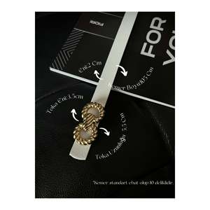 Ceinture fine blanche pour femme avec boucle dorée (ceinture de costume, ceinture de chemise, ceinture de robe) - Blanc - Product Image 1