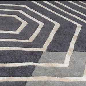 พรมปูพื้นขนสัตว์ขนาดปรับแต่งได้, สินค้าใหม่พรมปูพื้นที่ตกแต่งด้วยมือดีไซน์นามธรรมทรงเรขาคณิต - Product Image 3