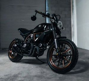 COMO NUEVO - LISTO PARA CONDUCIR - DUCATI SCRAMBLER ITALIA INDEPENDENT 2016 CON 1600 MILS MÉTROS - Product Image 1