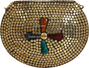 Bolso de Mano de Lujo Hecho a Mano en Latón y Resina, Elegante y Moderno, con Acabado Pulido, para Eventos Nocturnos, Bodas y Fiestas - Product Image 3