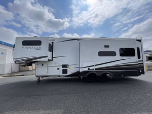 Nuevo Jayco Pinnacle 32RLTS 2026 listo para la venta - Product Image 4