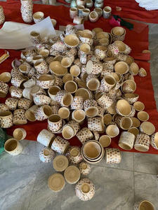 Pot en bambou élégant avec incrustation stylisée en nacre de coquille d'œuf, récipient décoratif pour bonbons, noix, fruits pour les saisons festives - Product Image 3