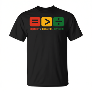 Maglietta promozionale Black History Month con stampa 'Equality Is Greater Than Division' - Product Image 2