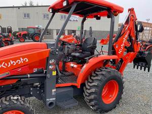 รถแทรกเตอร์ Kubota L47 รุ่นขายดีที่สุดปี 2024 พร้อมรถตักหน้าและหลัง เครื่องยนต์ เกียร์ ปั๊ม และมอเตอร์สำหรับขาย - Product Image 4