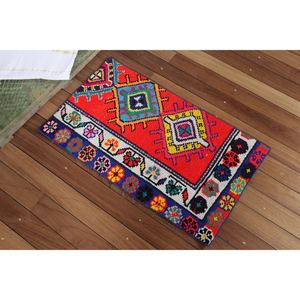 Alfombra vintage de 1.8x3.1 pies, alfombra turca pequeña, alfombra naranja geométrica con elementos florales - Product Image 2