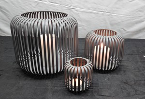 โคมไฟโลหะสำหรับตกแต่งคริสต์มาสโคมไฟโลหะสำหรับตกแต่งบ้านสีดำ/ทอง/ขาวทำด้วยมือสไตล์คลาสสิก - Product Image 3