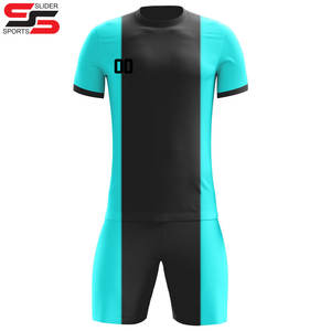 Venta al por mayor logotipo personalizado camisetas de fútbol unisex de alta calidad 100% poliéster uniforme de fútbol liso conjunto cómodo para el entrenamiento - Product Image 1