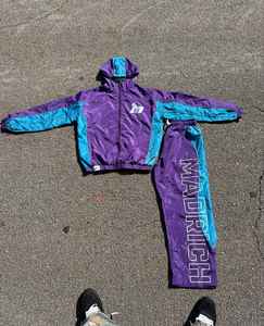 Ensemble de survêtement unisexe de haute qualité, personnalisable, respirant, léger, à séchage rapide, pour l'entraînement en salle de sport, pour hommes et femmes - Product Image 2