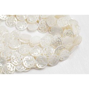 Chaîne de perles rondes élégantes en coquillage SG0060 - Product Image 5