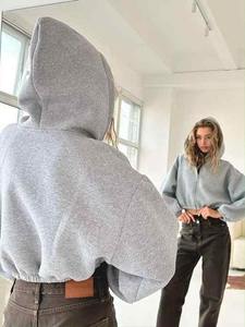 Service OEM Sweats à capuche courts à col roulé pour femmes 100% coton coupe-vent imperméable respirant broderie 3D avant hiver - Product Image 4