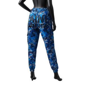 Pantalon coupe-vent pour femme Premium 120 GSM en polyester tissé bleu camouflage avec panneau cargo et logo personnalisé - Product Image 5