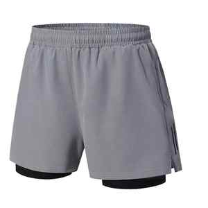 Pantalones cortos de entrenamiento de gimnasio personalizados 2025 para hombres, cierre de cintura elástica de doble capa, patrón sólido, estilo informal con decoración de encaje - Product Image 1