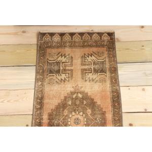 Tapis turc vintage 1,5x3,4 pieds, petit tapis, tapis à imprimé animal brun - Product Image 3