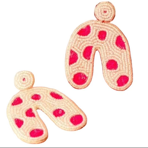 Pendientes Colgantes de Mariposa con Cuentas Bordadas a Mano, Diseño Moderno, Ligeros, Coloridos y Elegantes - Product Image 1