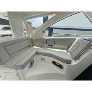 เครื่องยนต์เรือยามาฮ่า ปี 2025 รุ่น Pursuit OS 355 แบบใช้น้ำมันเบนซิน ความจุน้ำมัน 375 แกลลอน - Product Image 2