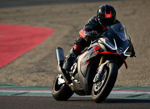 Motocicleta Deportiva Legal para Carretera APRILIA RSV4 FACTORY 1100 de 1,099 CC, Lista para Enviar - Product Image 3