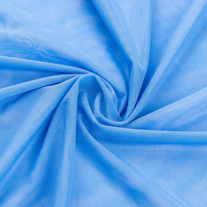 Camiseta Ligera de Malla para Hombre que Ofrece Comodidad de Flujo de Aire y Movimiento Fácil para Entrenamiento Físico, Actividades al Aire Libre y Uso Casual - Product Image 4