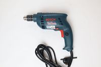 Kit Inteligente GSB 10 RE, Taladro de Impacto con Cable de 500 W, Motor Robusto, Peso Ligero, para Espacios Reducidos, Trabajo en Altura, Compacto, 10 mm