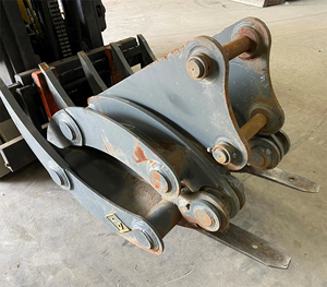 Tracteur à roues PEMBERTON EGR200 2008 avec boîte de vitesses et moteur - Product Image 2