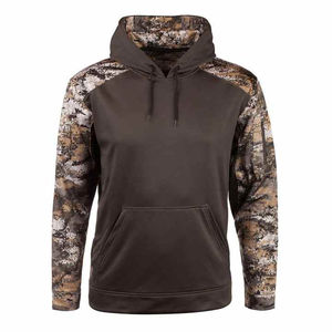 Veste de chasse imperméable à capuche en coton mélangé camouflage pour homme, design unique, coupe-vent, fermeture éclair ouverte, en vente - Product Image 4