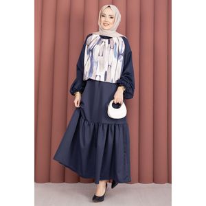 Conjunto de Dos Piezas de Satén Azul Marino para Mujer con Falda Estampada Sin Cuello, Tallas XS-XXL Disponibles - Product Image 4