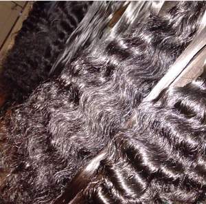 Extensions de cheveux indiens bouclés naturels bruts avec boucles douces définies Double cheveux de temple non transformés Bundles de cheveux humains Volume - Product Image 3