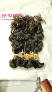 Raw Indian Virgin Remy Single Donor Machine Paquete de cabello sin procesar de doble trama Extensiones de cabello de templo alineado con cutícula rizada - Product Image 5