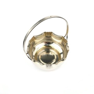 Tazón de Servir Redondo de Acero Inoxidable con Asa Estilo Cesta, Vajilla Elegante para Eventos, Servicio de Alimentos y Uso en Buffet, de la India - Product Image 4