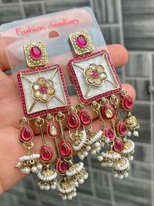 Pendientes Étnicos de Latón de Alta Calidad con MOP para Mujer, para Todas las Ocasiones, Tradicionales Indios - Product Image 3