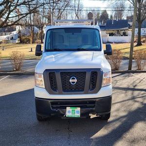 Nissan NV Cargo HD SV RWD VAN 2019 Usada en Excelentes Condiciones - Product Image 1