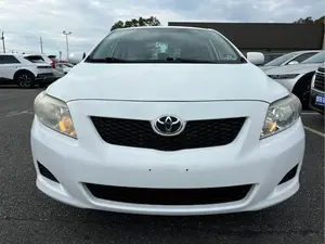 Toyota Corolla LE 2010 - Product Image 4