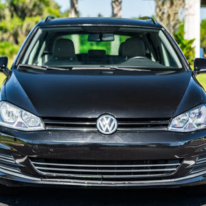 Volkswagen Golf SportWagen TDI S 2015 d'occasion en bon état, boîte manuelle 6 vitesses, moteur turbodiesel, principalement d'origine sud, non modifiée, sans réserve - Product Image 1