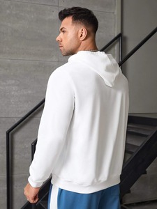 Sweat à capuche thermique surdimensionné pour hommes, à épaules tombantes, de haute qualité, teint uni de style de rue pour l'hiver - Product Image 3