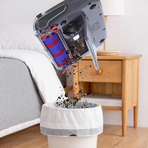 <span class=keywords><strong>Balai</strong></span> <span class=keywords><strong>électrique</strong></span> portatif pliable <span class=keywords><strong>sans</strong></span> <span class=keywords><strong>fil</strong></span>, fonctionnement à un bouton pour un nettoyage rapide des désordres de cuisine et de bureau, <span class=keywords><strong>balai</strong></span> <span class=keywords><strong>électrique</strong></span> - Product Image 4