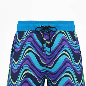 Shorts de sport sublimés en mesh pour hommes, coupe athlétique, avec ceinture flexible pour une autonomie de mouvement accrue sur le terrain - Product Image 4