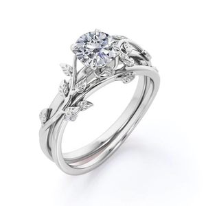 Anillo de Moissanita con Corte Redondo de 1 Quilate, con Engaste de Puntas Chapado en Oro de 14K, Estilo Lujoso para Mujer, para Boda y Compromiso - Product Image 2