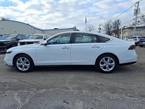 Honda Accord Sport-L Híbrido 2025 Usado en Buen Estado, Sedán de 4 Puertas - Product Image 5